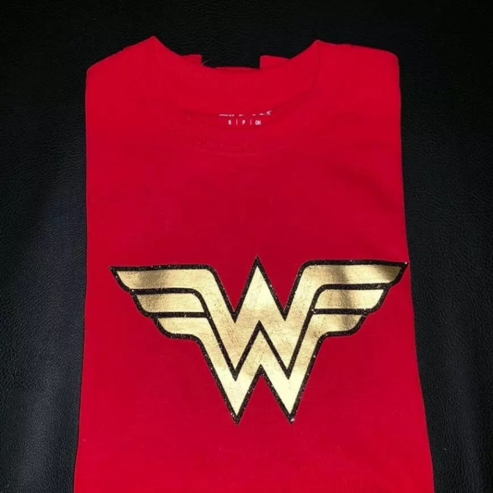 Wonder women Gildan Shirt